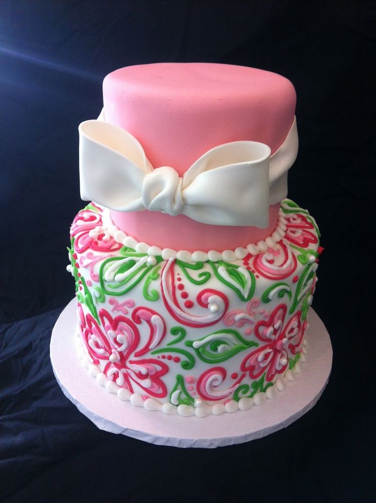 10 Photos of Lilly Pulitzer Bridal Cakes