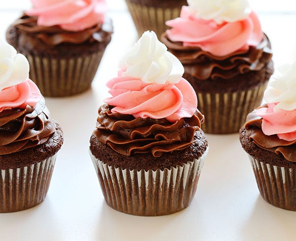 Neapolitan Frosting Cupcakes