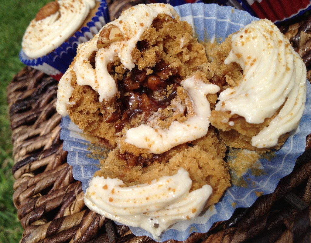 Pecan Pie Cupcakes Pecan Pie Cupcakes