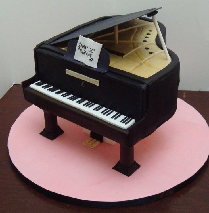 Piano Cake