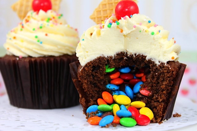 Pinata Surprise Cupcakes Recipe