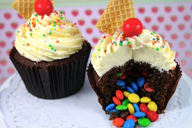 Pinata Surprise Cupcakes