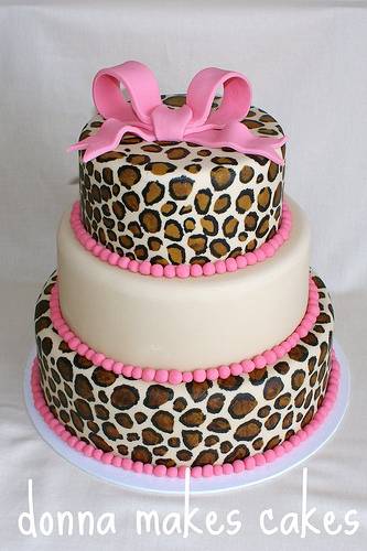 Pink Leopard Print Birthday Cake Pink Leopard Print Birthday Cake