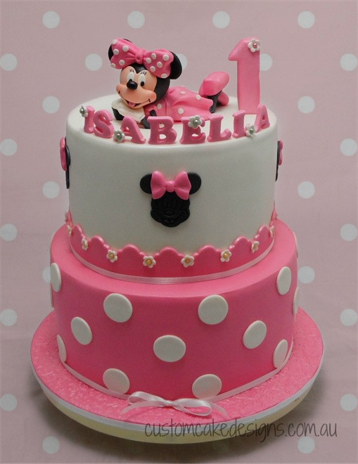 Pink Minnie Mouse Cake