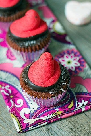 Red Velvet Marshmallow Cupcakes