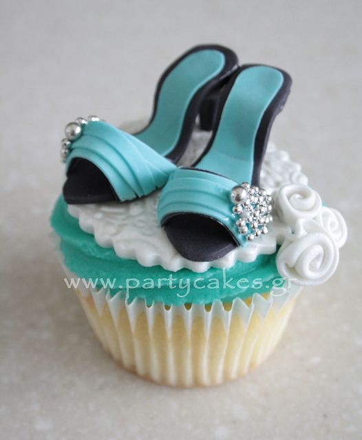 Shoe Cupcake Cake