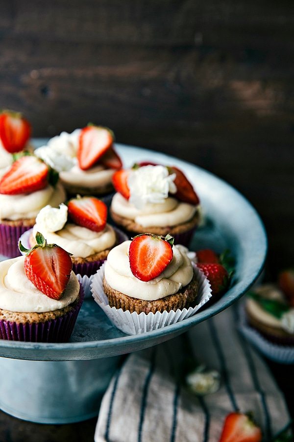 Strawberry and Cream Cupcakes