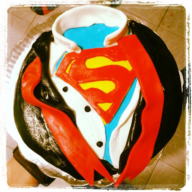Superman Fondant Cake Superman Fondant Cake