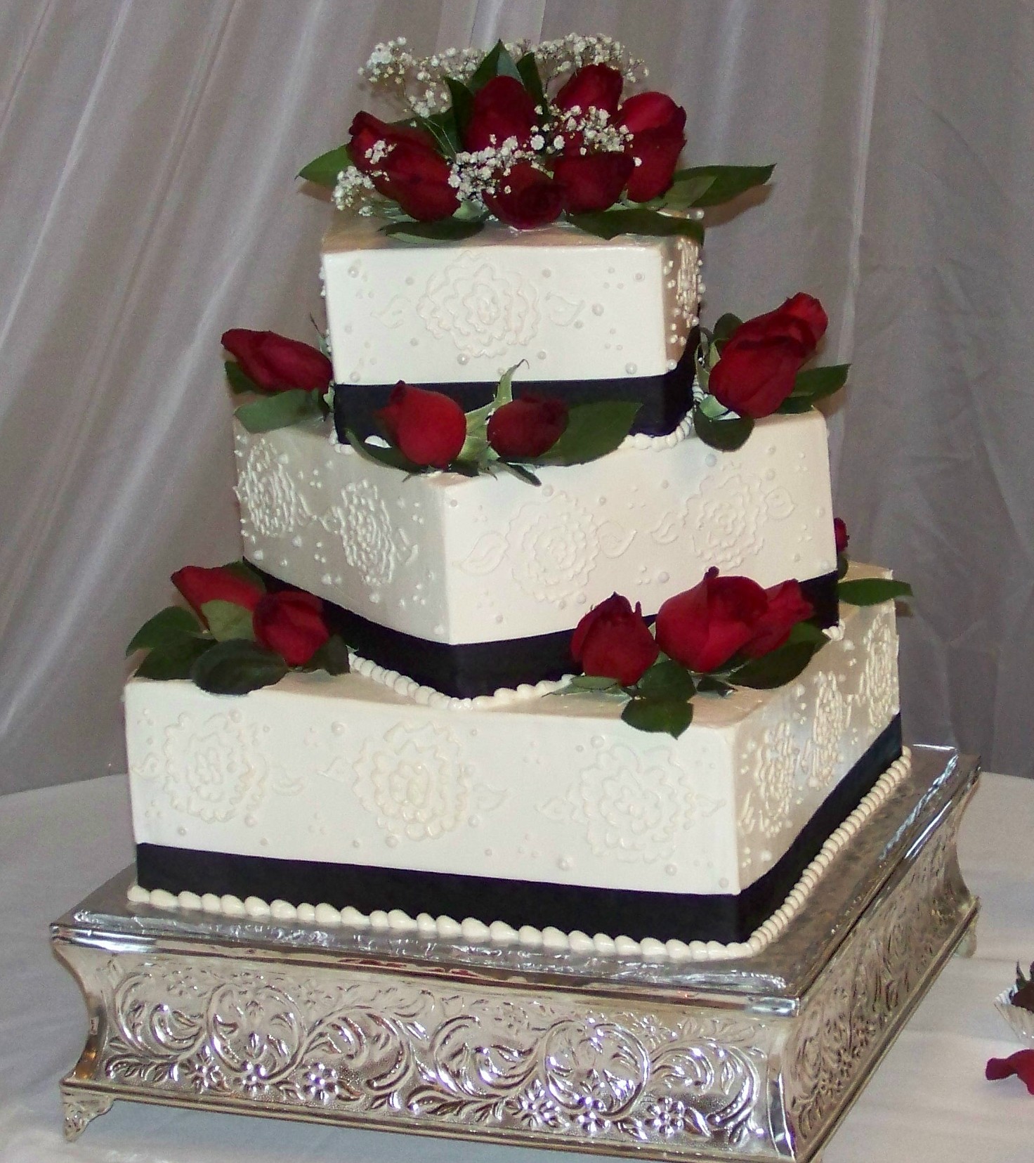 White Buttercream Wedding Cakes Red