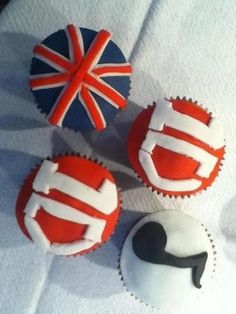 1D Cake & Cupcakes