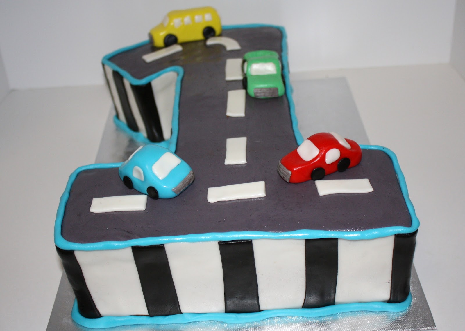 1st Birthday Car Cake
