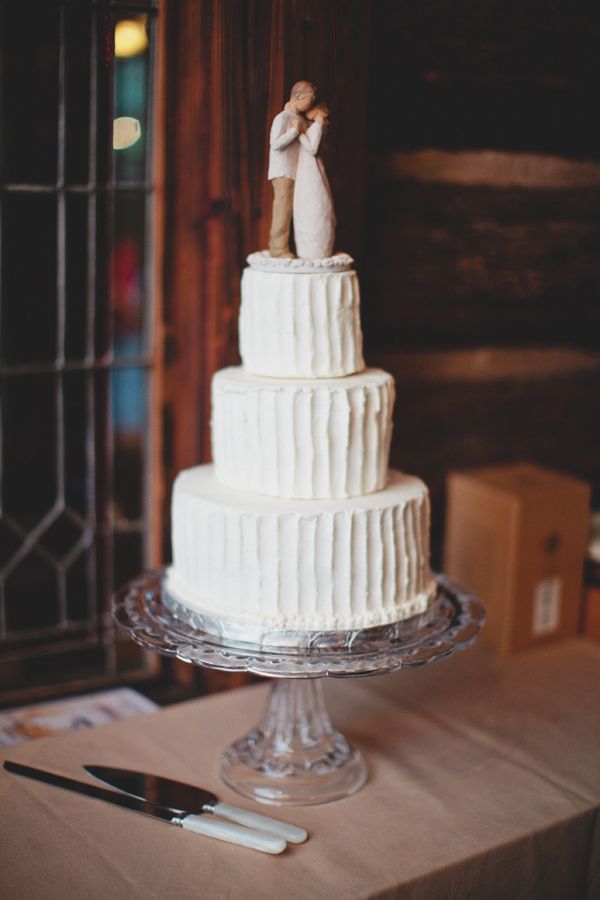 3 Tiered Wedding Cake Simple