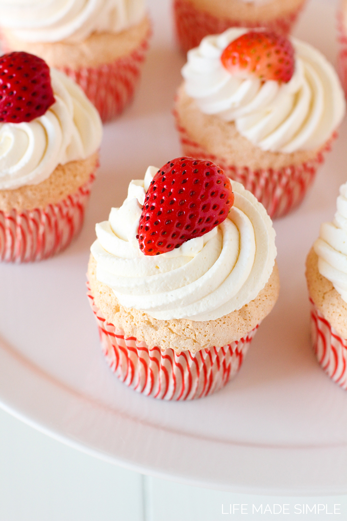 Angel Food Cupcakes Angel Food Cupcakes