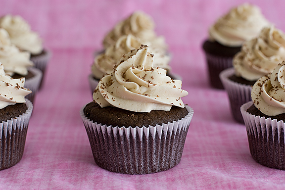 Chocolate Cupcakes with Whipped Cream Frosting Chocolate Cupcakes with Whipped Cream Frosting