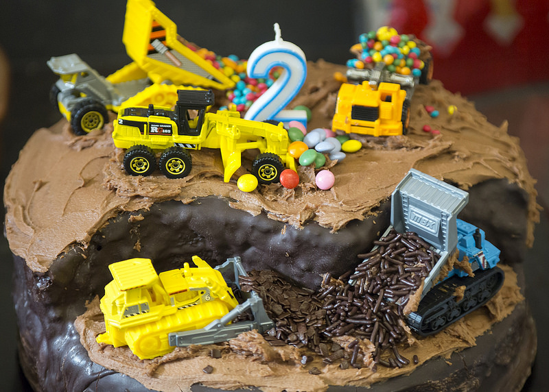 Construction Themed Birthday Cake Construction Themed Birthday Cake