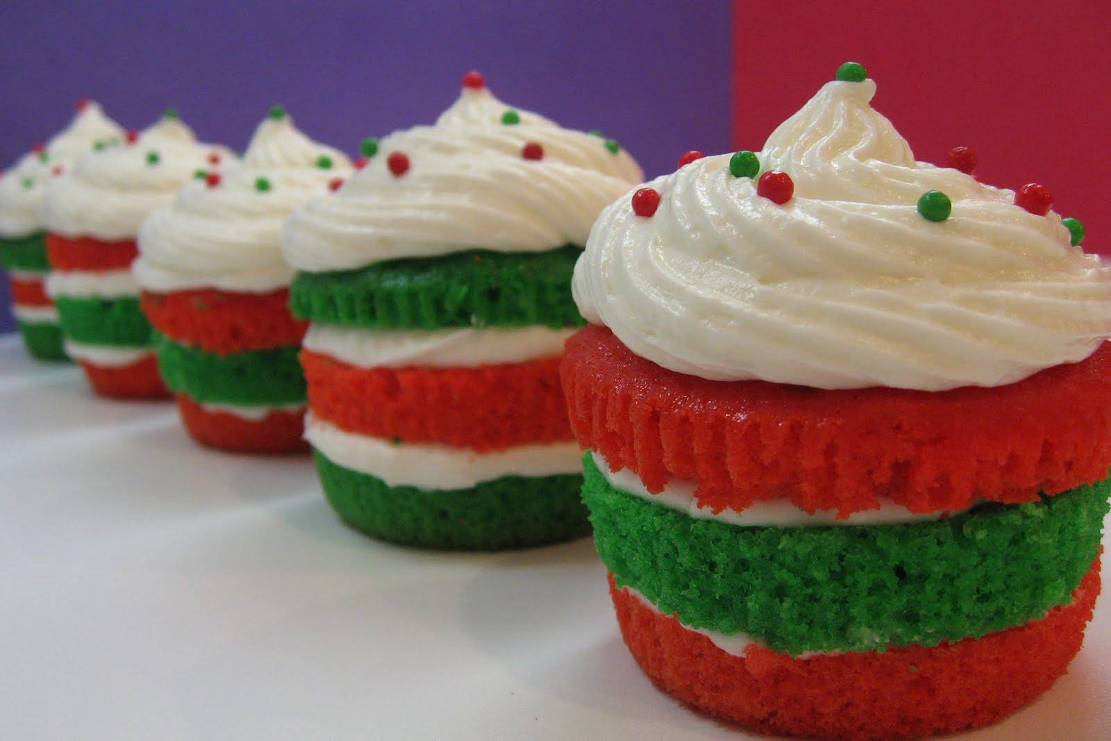 Creative Christmas Cupcakes