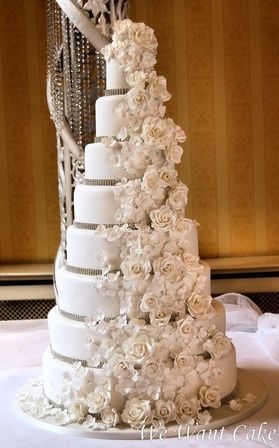 Diamond and Pearls Wedding Cake