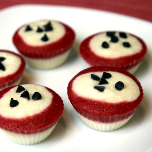 Frozen Strawberry Yogurt Cupcakes Frozen Strawberry Yogurt Cupcakes