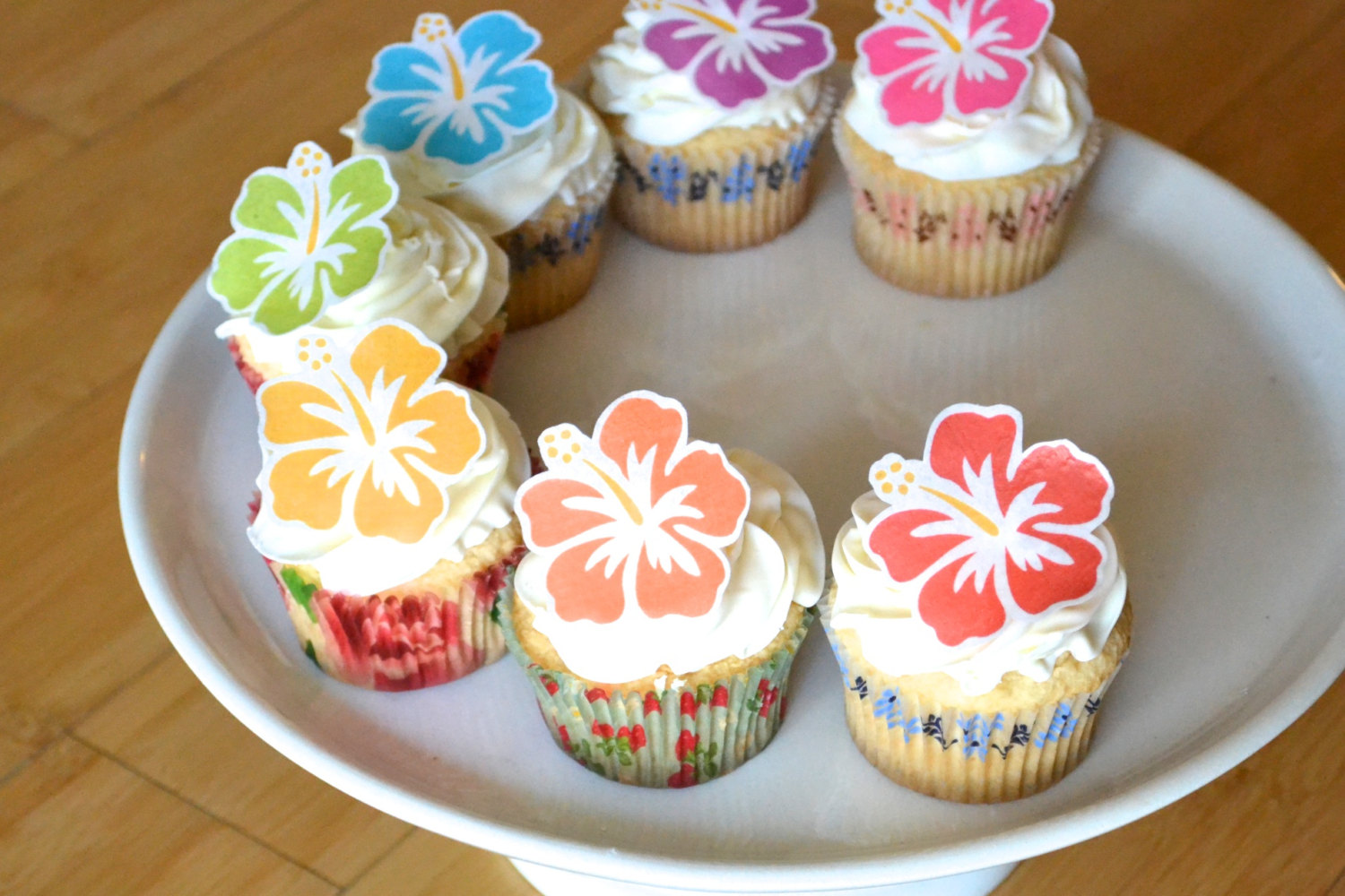 Hawaiian Flower Cake Decorations