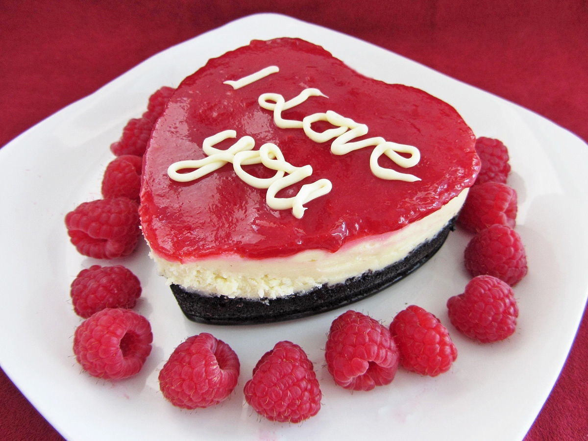 Heart Valentine's Day Cheesecake