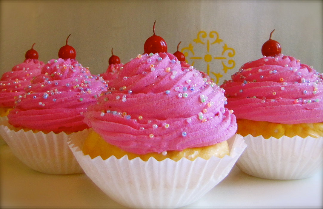 Hot Pink Cupcake