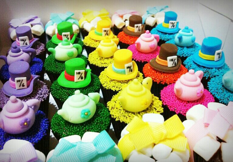 Mad Hatters Tea Party Cupcakes