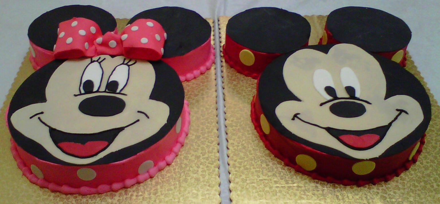 Mickey and Minnie Cake Mickey and Minnie Cake