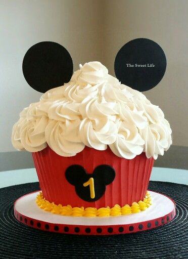 Mickey Mouse Cupcake Smash Cake Mickey Mouse Cupcake Smash Cake