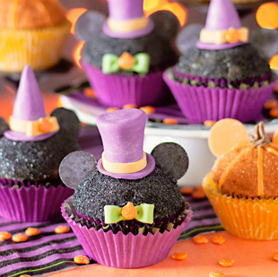 Mickey Mouse Halloween Cupcakes