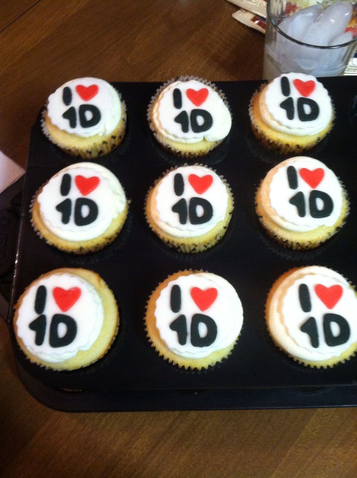 One Direction Birthday Cupcakes One Direction Birthday Cupcakes