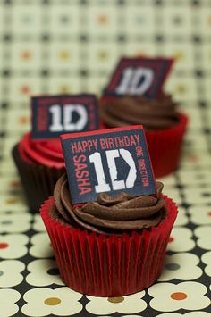 One Direction Birthday Cupcakes