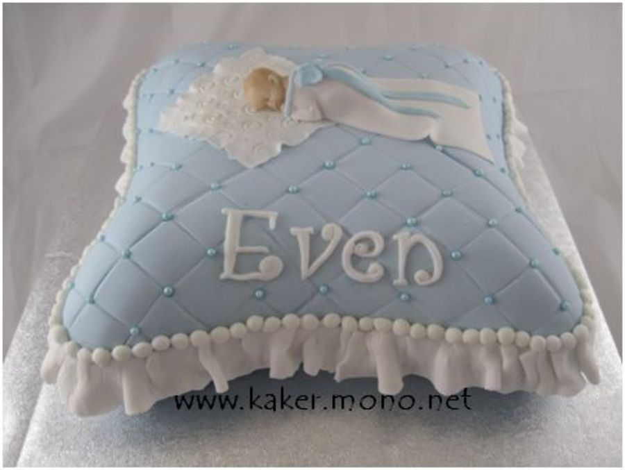 Pillow Cake