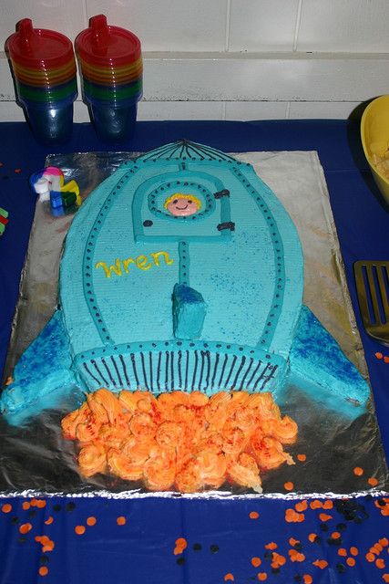 Rocket Ship Cake
