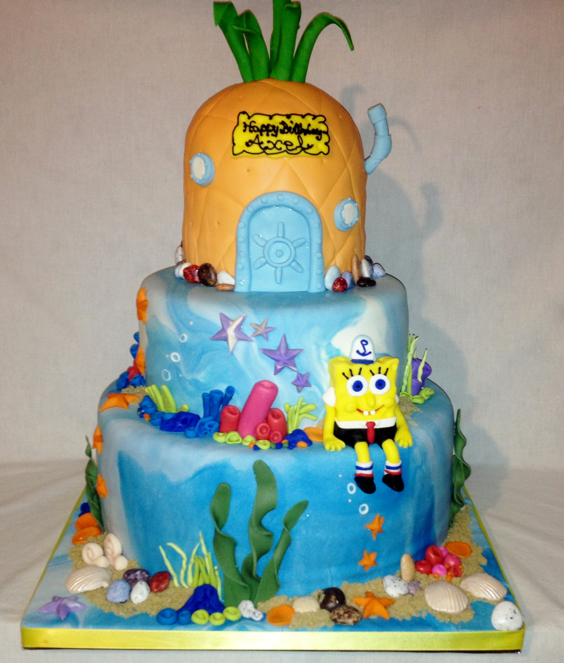 Spongebob Pineapple House Cake