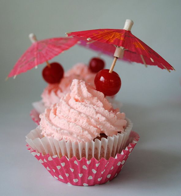 Strawberry Daiquiri Cupcakes