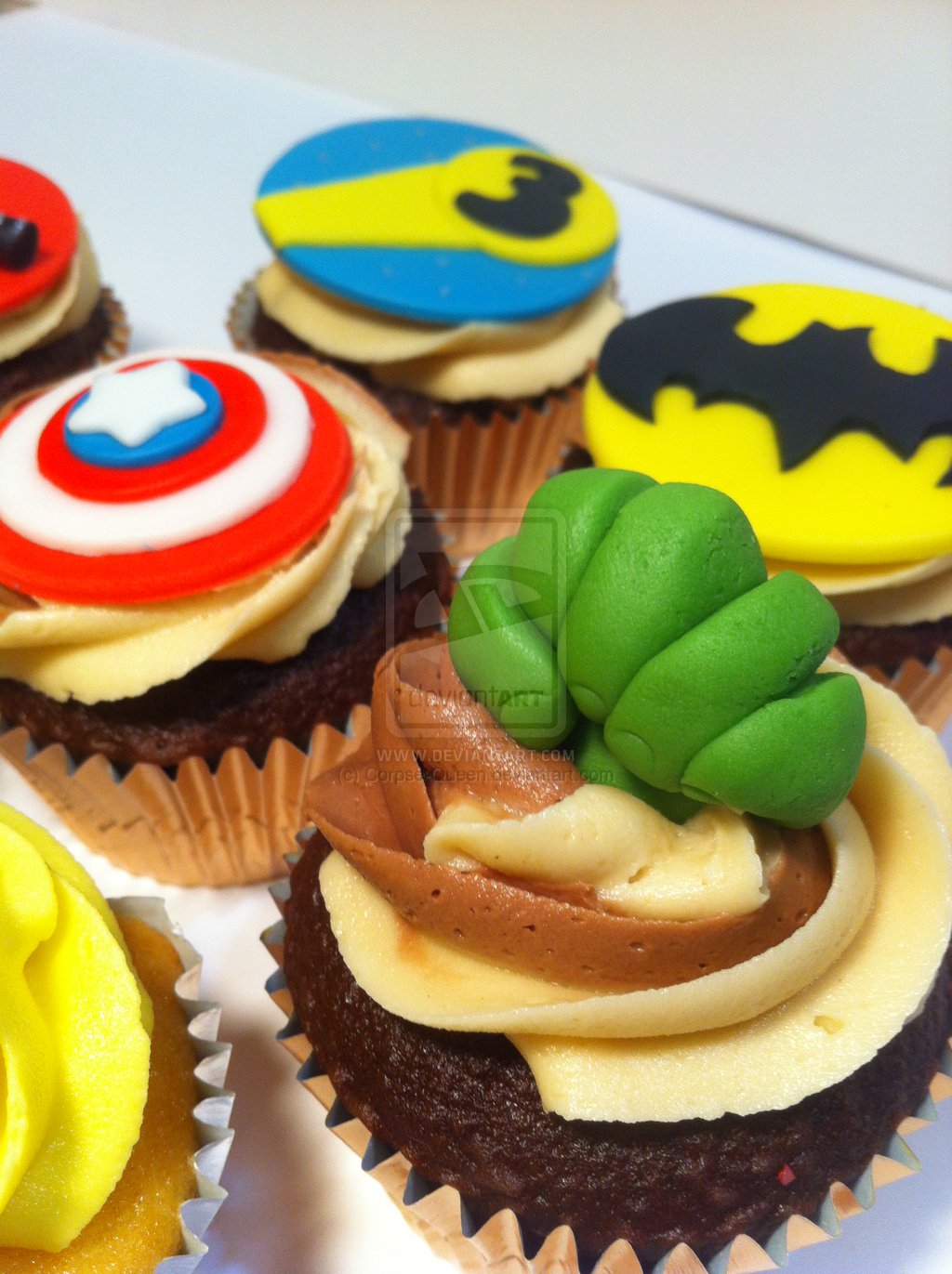 Superhero Hulk Cupcakes