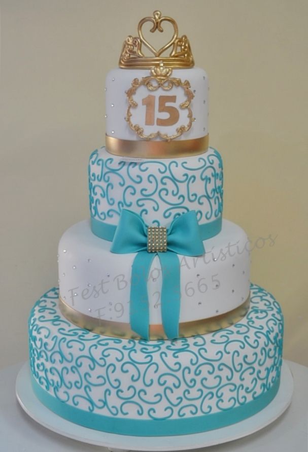 Sweet 15 Quinceanera Cake