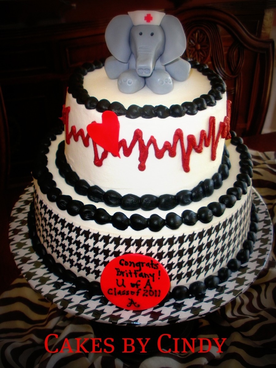 University of Alabama Graduation Cake