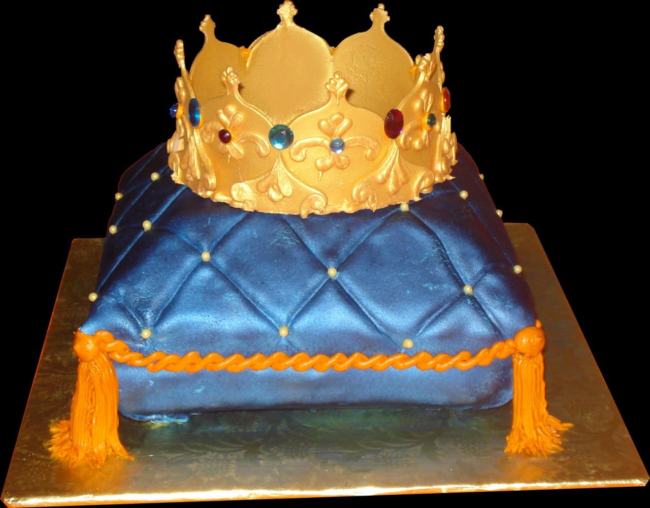 Crown Shaped Birthday Cake Crown Shaped Birthday Cake