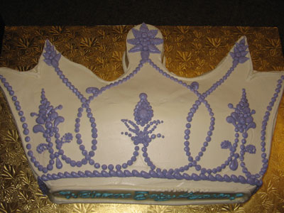 Crown Shaped Cakes