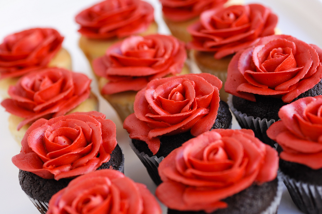 Cupcake with Red Rose