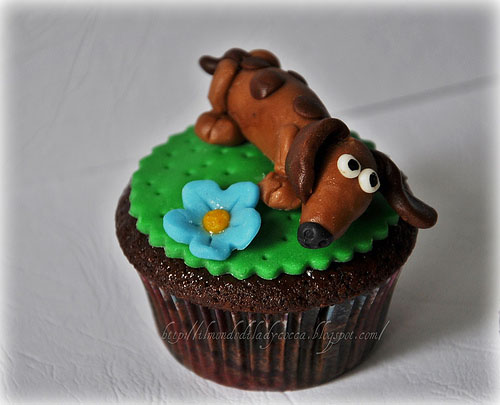 Dachshund Cupcake Cake