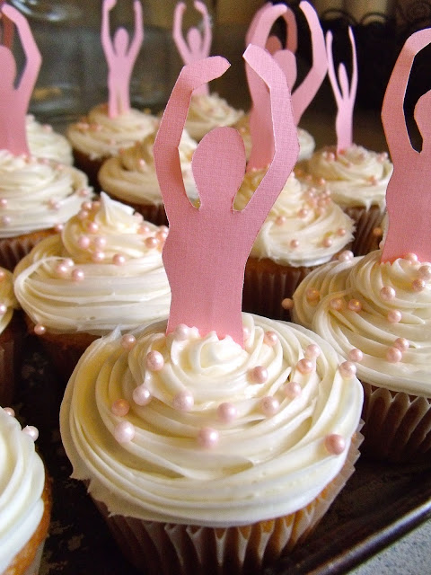 DIY Ballerina Cupcake Toppers