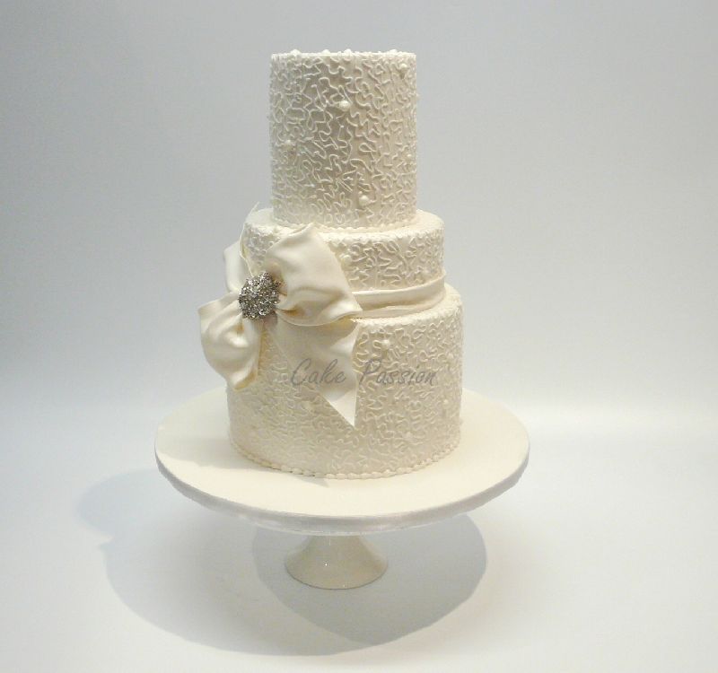 Elegant Wedding Cake