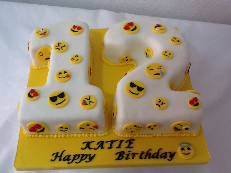 Emoji Birthday Cake Cupcakes