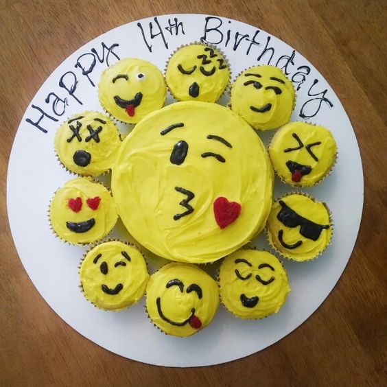 Emoji Birthday Cake Cupcakes
