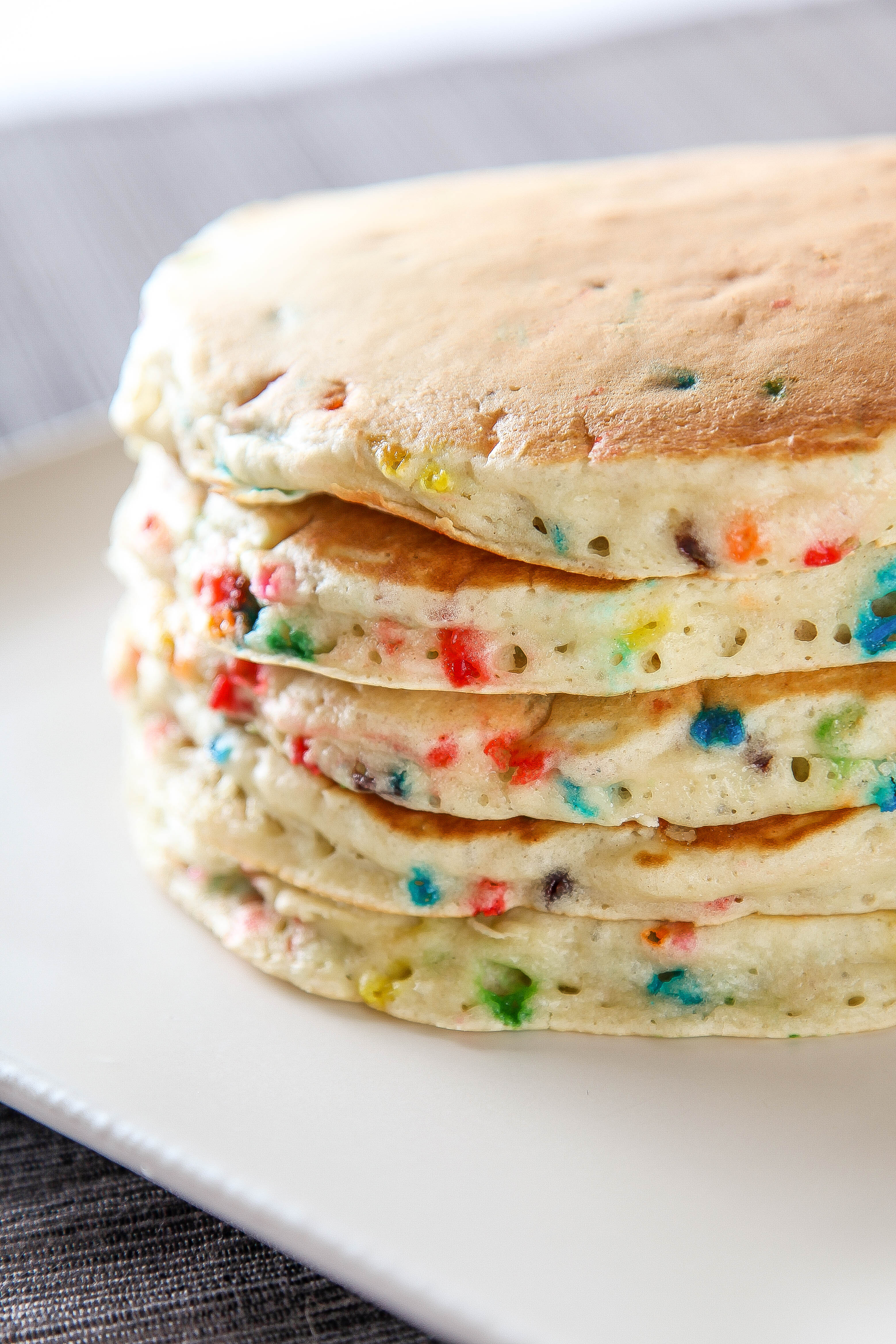 Funfetti Cake Batter Pancakes
