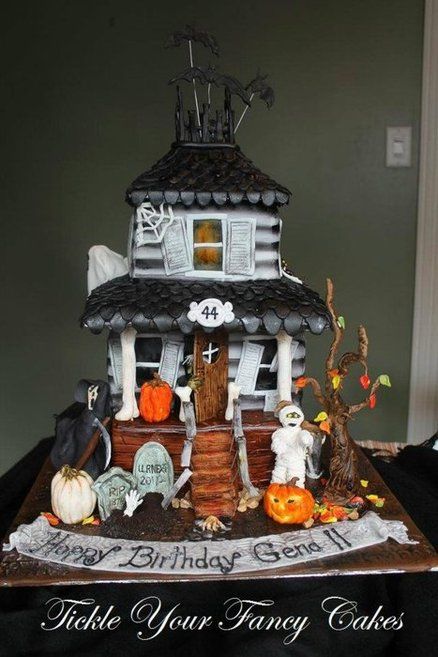 Halloween Haunted House Cake