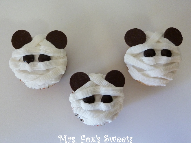 11 Photos of Mummy Mickey Mouse Cakes