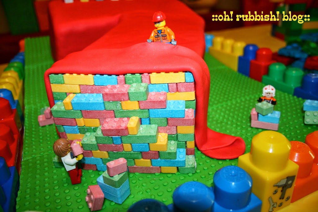 LEGO Birthday Cake LEGO Birthday Cake